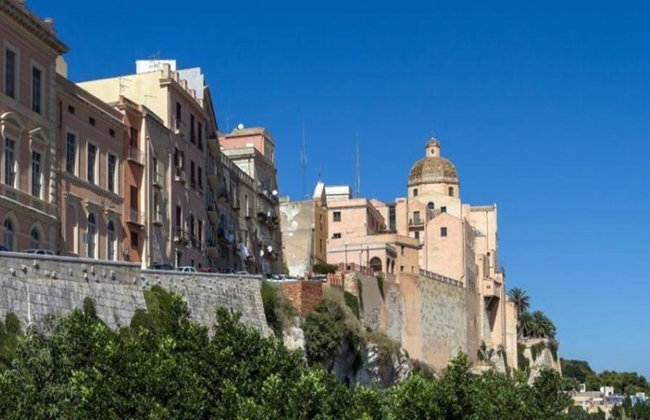 Cagliari City Center - Walking Tour - Photo 2